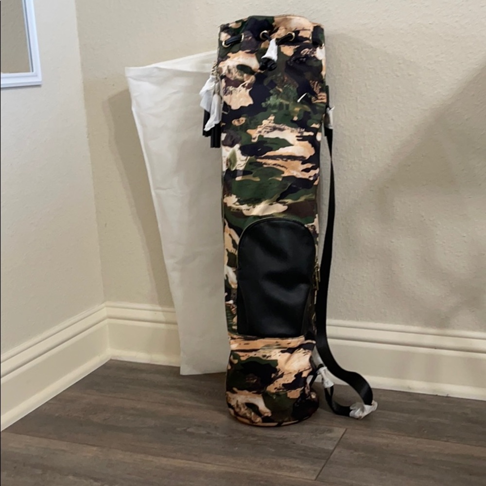 Sol and Solene Yoga case